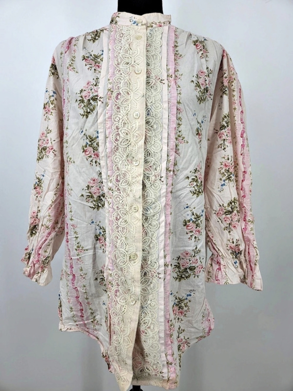 Y2k Victoria Secret Floral Lace-Trim Button Down in Pink & White Sleep Shirt